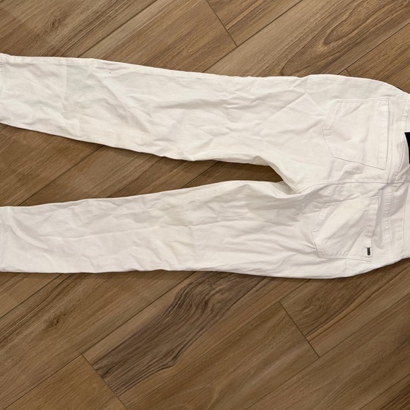 Simply Vera Vera Wang White Cropped Ponte Pants - Picture 5 of 5